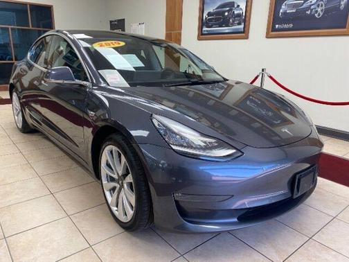 2019 Tesla Model 3 Long Range