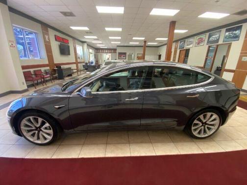 2019 Tesla Model 3 Long Range