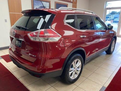 2016 Nissan Rogue SV