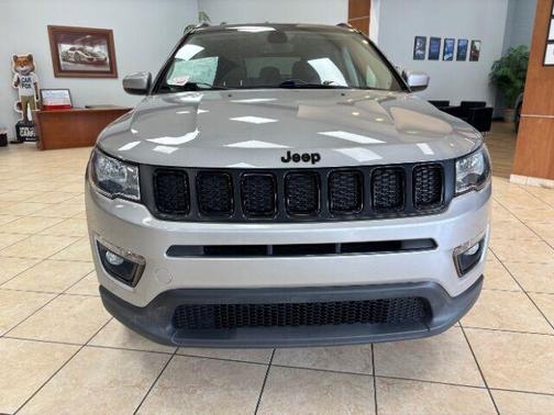 Billet Silver Metallic Clearcoat 2020 Jeep Compass Altitude
