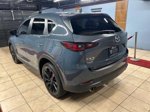 2022 Mazda CX-5 Carbon Edition