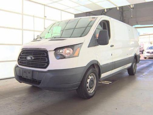 Oxford White 2018 Ford Transit-250 Base