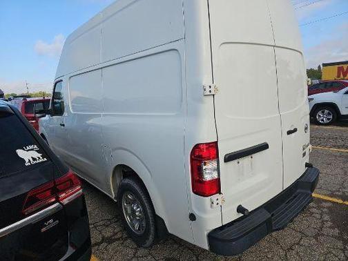 2013 Nissan NV Cargo NV2500 HD S V6/S V8