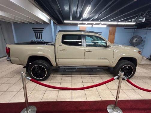2018 Toyota Tacoma SR5