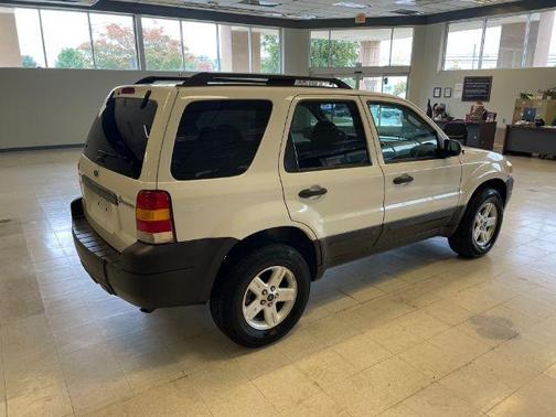 2007 Ford Escape Hybrid Base