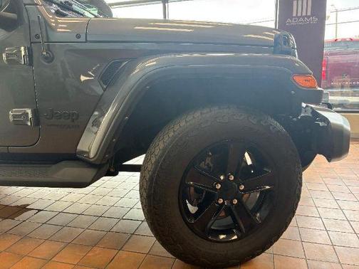 2021 Jeep Wrangler Unlimited Sahara Altitude