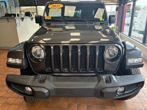 2021 Jeep Wrangler Unlimited Sahara Altitude