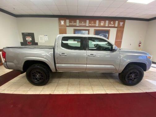 2016 Toyota Tacoma SR