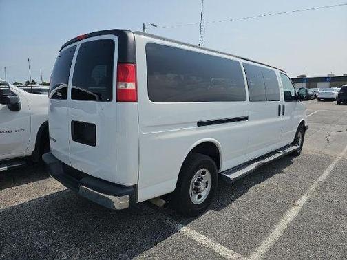 2019 Chevrolet Express 3500 LT