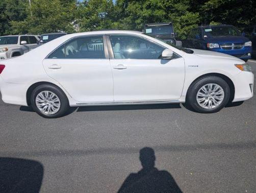 2013 Toyota Camry Hybrid LE