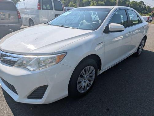 2013 Toyota Camry Hybrid LE