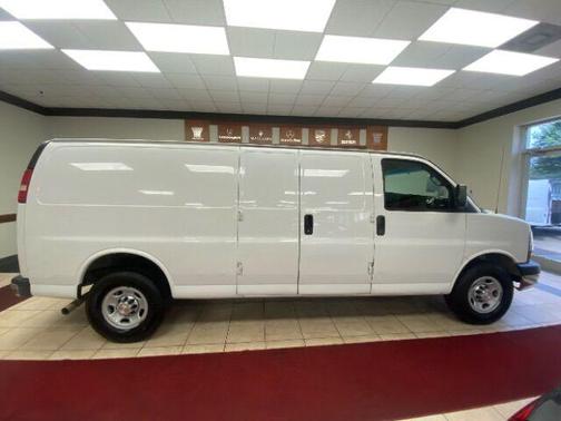 2015 Chevrolet Express 3500 Work Van