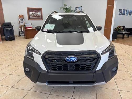 Crystal White Pearl 2022 Subaru Forester Wilderness
