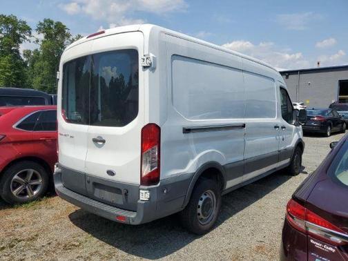2017 Ford Transit-250 148 WB Medium Roof Cargo