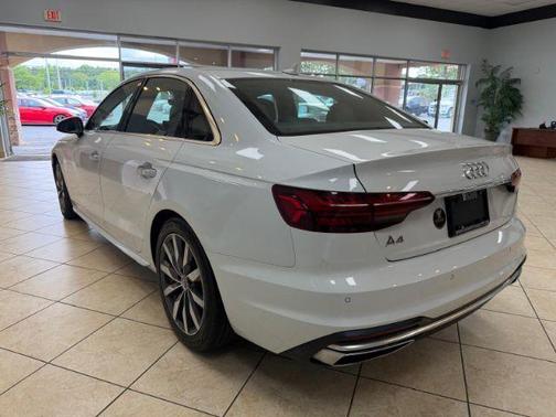 Glacier White Metallic 2020 Audi A4 40 Premium