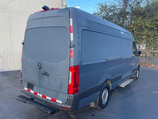 2019 Mercedes-Benz Sprinter 2500 High Roof