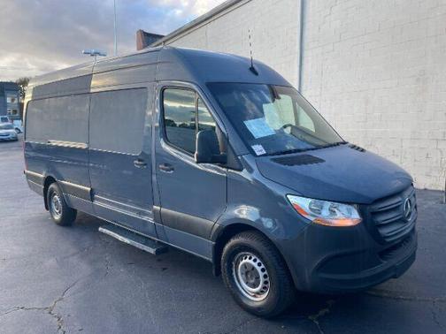 2019 Mercedes-Benz Sprinter 2500 High Roof