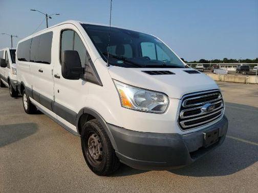 2015 Ford Transit-350 XLT