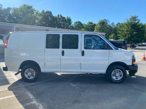 2022 Chevrolet Express 2500 Work Van