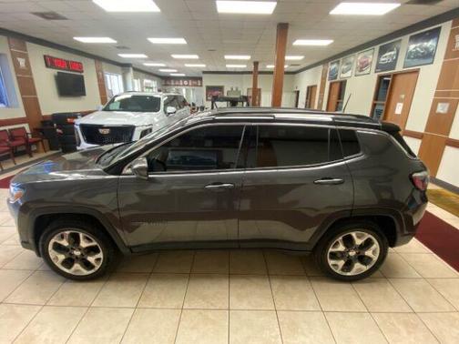 Granite Crystal Clearcoat Metallic 2019 Jeep Compass Limited
