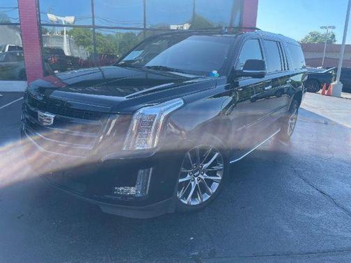 2020 Cadillac Escalade ESV Luxury