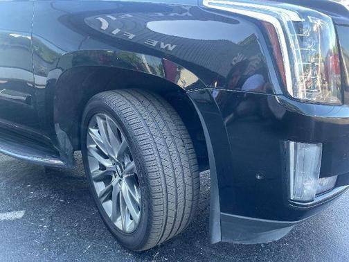 2020 Cadillac Escalade ESV Luxury