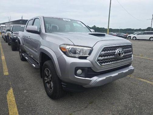 2016 Toyota Tacoma TRD Sport
