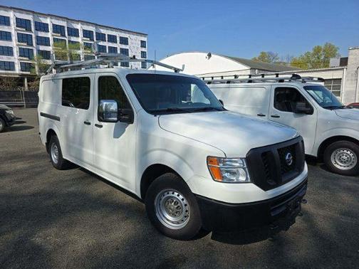 2016 Nissan NV Cargo NV3500 HD S V8