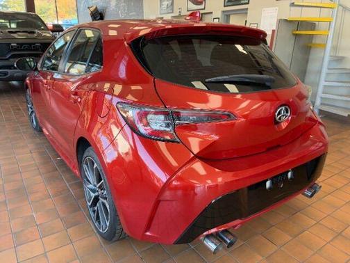 2020 Toyota Corolla Hatchback SE