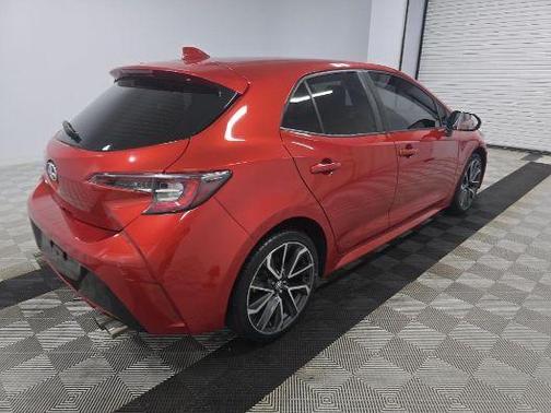 2020 Toyota Corolla Hatchback SE