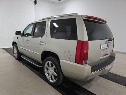 2014 Cadillac Escalade Luxury