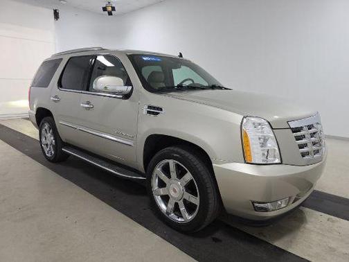 2014 Cadillac Escalade Luxury