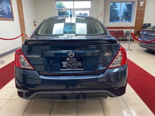 2016 Nissan Versa 1.6 SV
