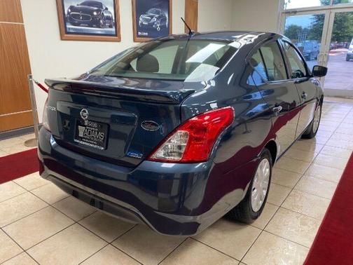 2016 Nissan Versa 1.6 SV