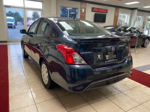 2016 Nissan Versa 1.6 SV