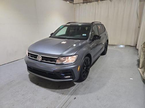 2021 Volkswagen Tiguan 2.0T SE R-Line Black