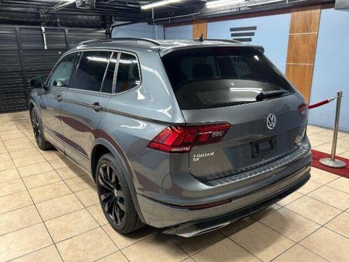2021 Volkswagen Tiguan 2.0T SE R-Line Black