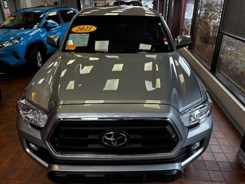 2021 Toyota Tacoma SR5