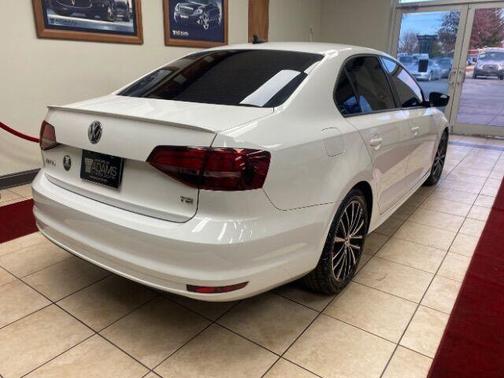2016 Volkswagen Jetta 1.8T Sport