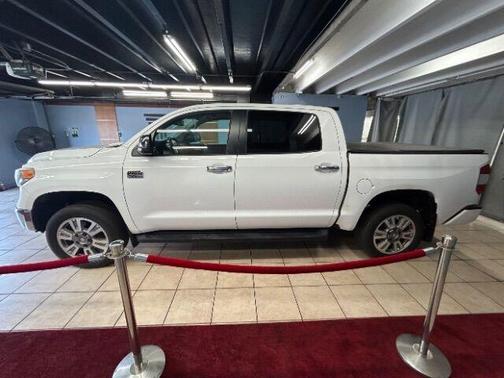 2014 Toyota Tundra Platinum