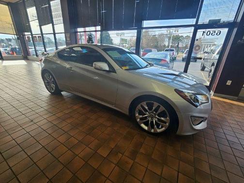 2013 Hyundai Genesis Coupe 3.8 Track