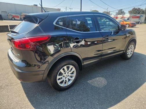 2019 Nissan Rogue Sport S