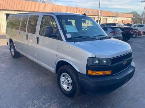 2023 Chevrolet Express 3500 LS