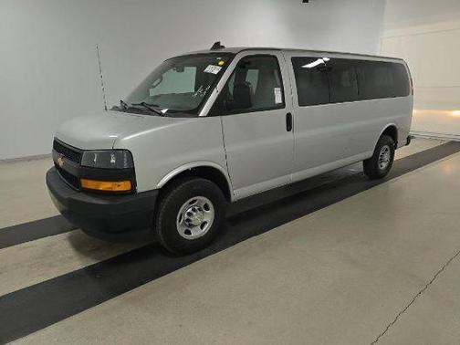 2023 Chevrolet Express 3500 LS