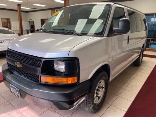 2015 Chevrolet Express 2500 LS