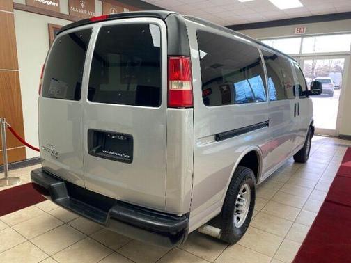 2015 Chevrolet Express 2500 LS