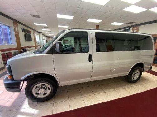 2015 Chevrolet Express 2500 LS