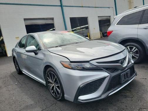 2021 Toyota Camry SE Nightshade