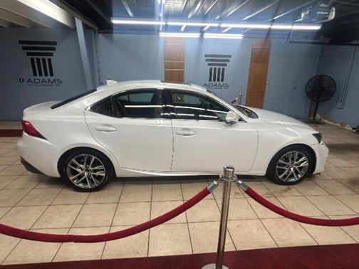 2019 Lexus IS 300 Base