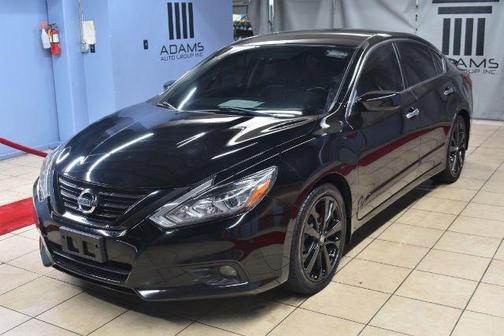Photo 3 of 20 of 2018 Nissan Altima 2.5 SR